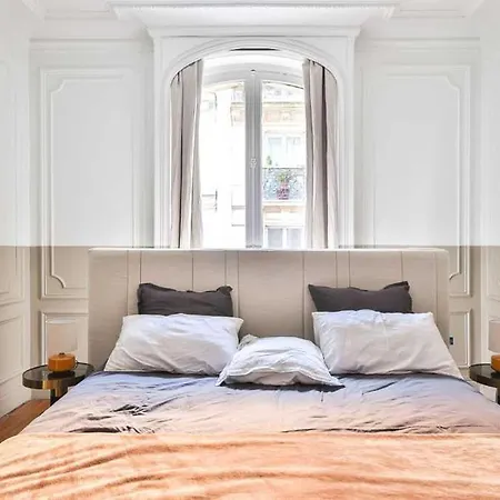 아파트 Beautiful Modern Passy 16eme 파리